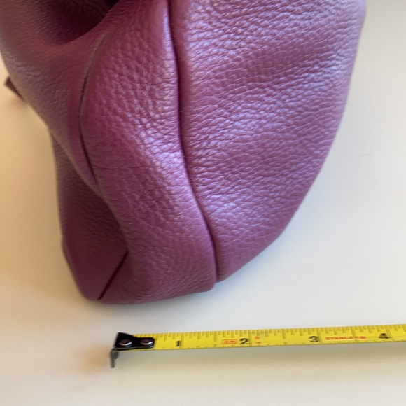 Marc Jacobs Handbag - Picture 6 of 8